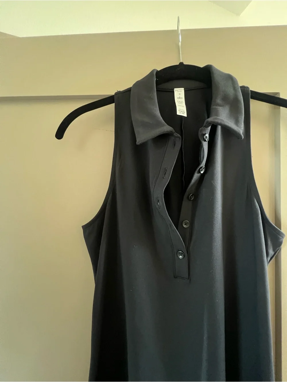 ALO Yoga Black Sleeveless Polo Tunic Dress - Picture 4 of 8